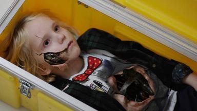 Poster episodio Mejores que nosotros 1x10