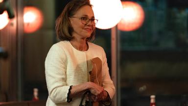 Poster episodio Mensajes desde otro lugar 1x1