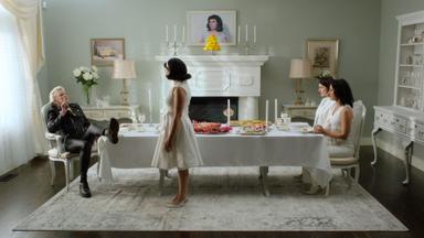 Poster episodio Three Busy Debras 1x4