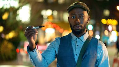 Poster episodio Woke 1x1