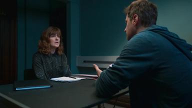 Poster episodio No hables con extraños 1x5