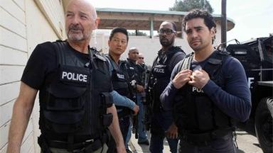 Poster episodio Gang Related 1x1