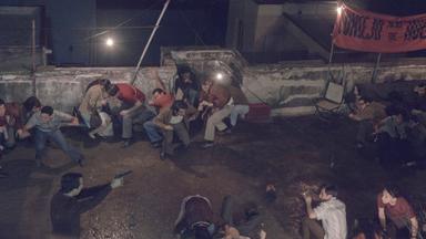 Poster episodio Un Extraño Enemigo 1x4