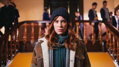 Poster episodio El Crepúsculo 1x1