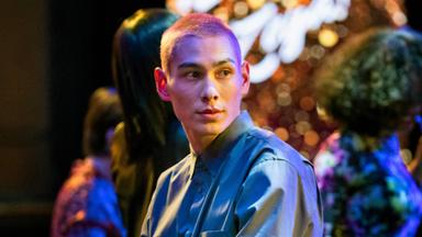 Poster episodio Gossip Girl 1x4