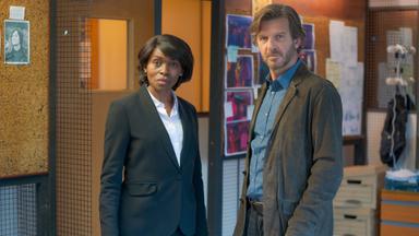 Poster episodio The Pact 1x2