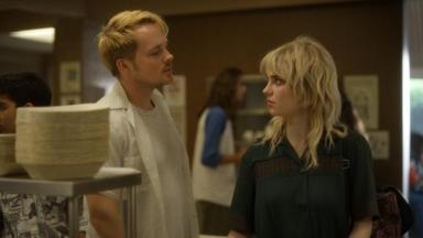 Poster episodio When the Streetlights Go On 1x4