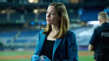 Poster episodio La Ley y el Orden Toronto: Intento Criminal 2x7