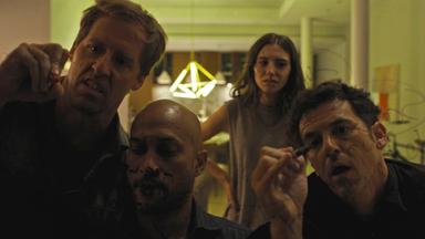 Poster episodio Amigos de la universidad 1x3