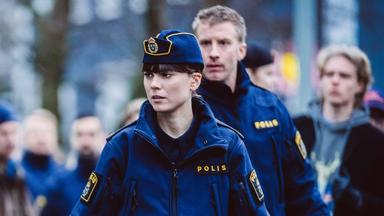 Poster episodio Huss 1x2