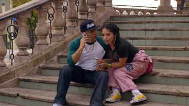 Poster episodio Gentefied 1x2