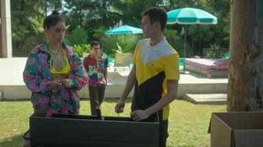 Poster episodio Elite Histórias Breves: Omar Ander Alexis 1x2