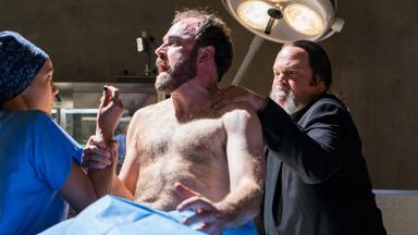 Poster episodio Ghost Wars 1x10