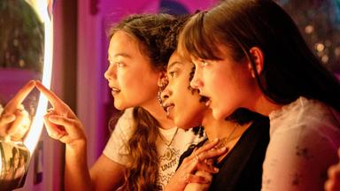 Poster episodio Genera+ion 1x12