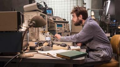 Poster episodio Obreros Milagrosos 1x1