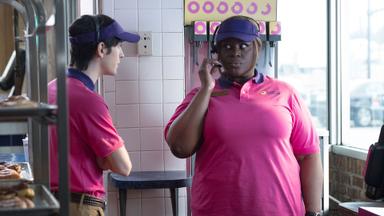 Poster episodio Chicas Buenas 1x8