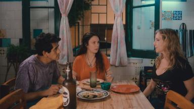 Poster episodio El tiempo de las moscas 1x1