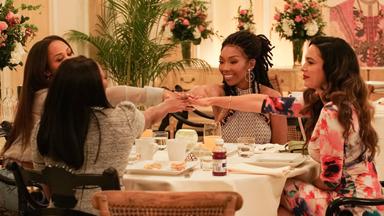 Poster episodio Queens 1x1