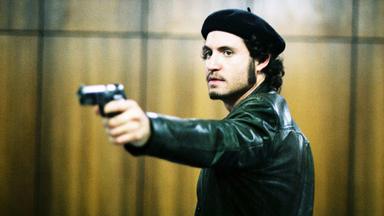 Poster episodio Carlos 1x1