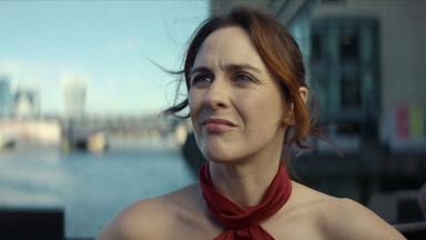 Poster episodio Cómo llegar al cielo desde Belfast 1x2