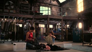 Poster episodio Girlboss 1x12