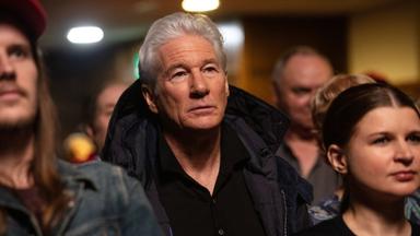 Poster episodio MotherFatherSon 1x7