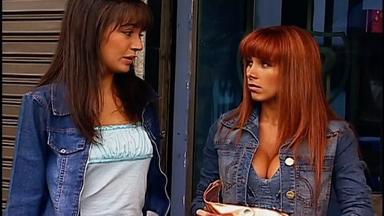 Poster episodio Sin Tetas no hay Paraíso 1x10