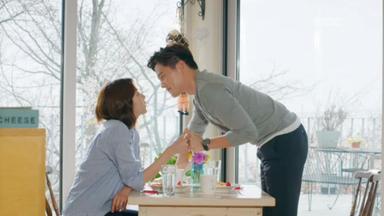 Poster episodio Contrato Matrimonial 1x14