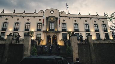 Poster episodio Ingobernable 1x5