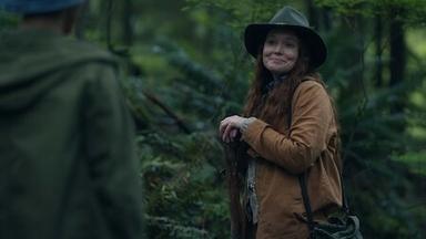 Poster episodio El club de la medianoche 1x2