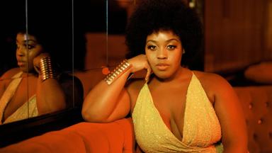 Poster episodio Adult Material 1x3