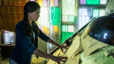 Poster episodio El club de las cosas mágicas 1x9