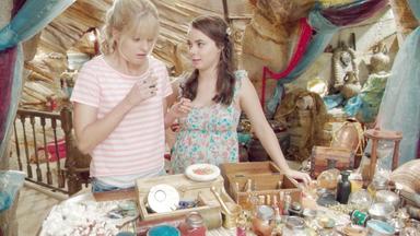 Poster episodio Mako Mermaids: An H2O Adventure 1x22