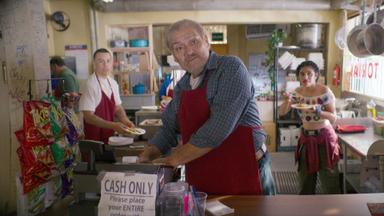 Poster episodio Gentefied 1x1