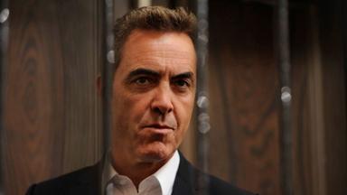 Poster episodio Stan Lee's Lucky Man 1x1