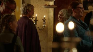 Poster episodio La peor bruja 1x7