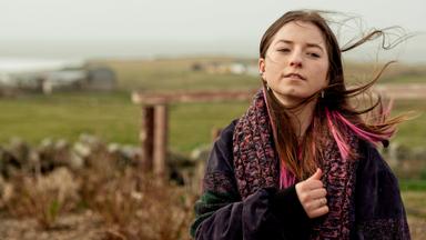 Poster episodio Smother 1x4