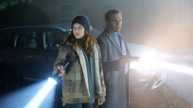 Poster episodio El Crepúsculo 1x8