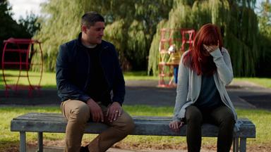 Poster episodio Safe 1x6