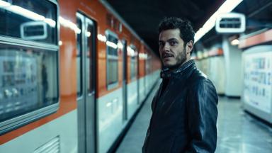 Poster episodio Aquí en la Tierra 1x2