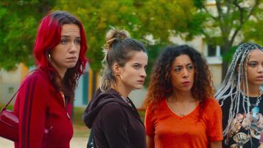 Poster episodio Las Leonas 1x1