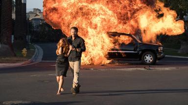 Poster episodio Arma Mortal 1x6