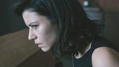 Poster episodio The Gift 1x2