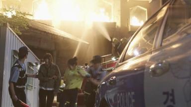 Poster episodio Doctores 1x3