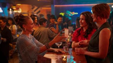 Poster episodio And Just Like That… Un nuevo capítulo de Sex and the City 3x1