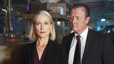 Poster episodio Scorpion 1x9