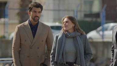 Poster episodio Old Money 1x8