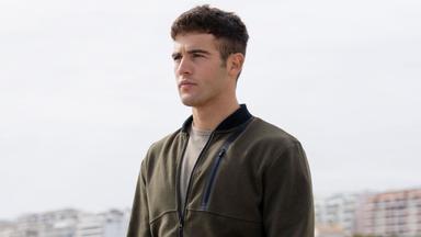 Poster episodio Alba 1x8