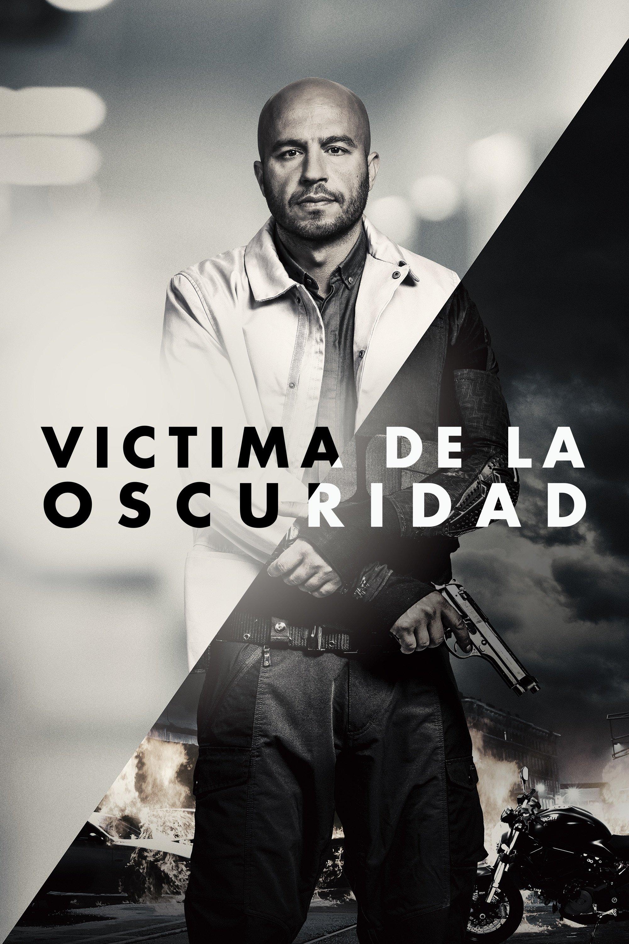 Poster Víctima de la oscuridad