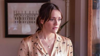 Poster episodio Feel Good 1x6